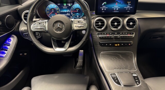 MERCEDES-BENZ GLC 300 GLC Coupé 300 e AMG Line Plus 9G-Tronic