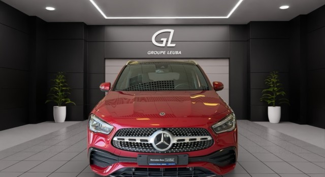 MERCEDES-BENZ GLA 200 AMG Line