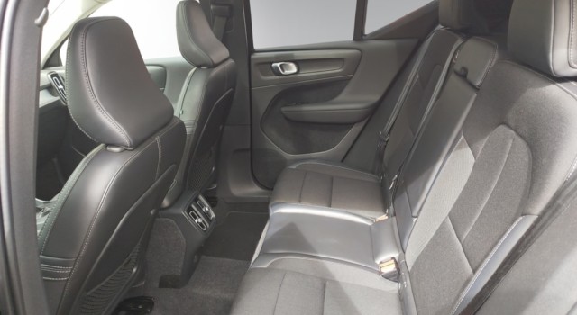 VOLVO XC40 T3 Momentum