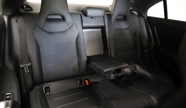 MERCEDES-BENZ CLA 250 e AMG Line