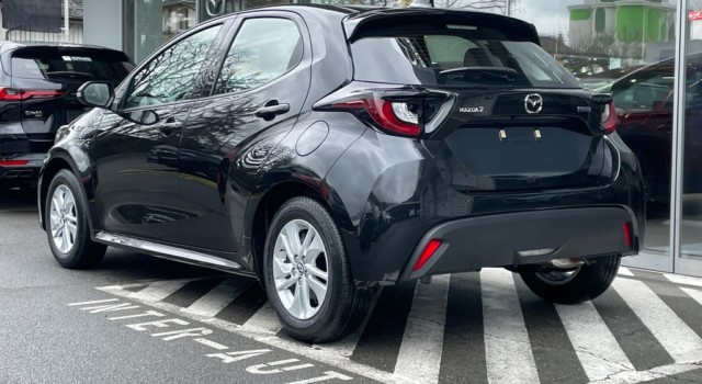 MAZDA 2 Hybrid Centre-line