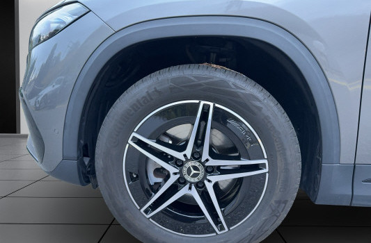 MERCEDES-BENZ EQA 250 AMG Line AMG Line