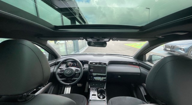 HYUNDAI TUCSON 1.6HEV NLi LUX 4WD