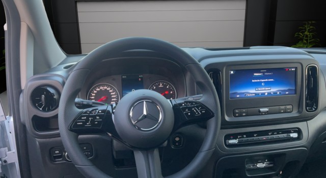 MERCEDES-BENZ VITO 116 CDI Kompakt Select 9G-Tronic 4M