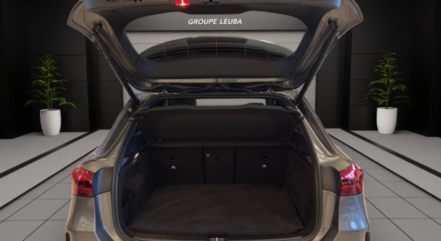 MERCEDES-BENZ GLA 250 4Matic 8G-DCT