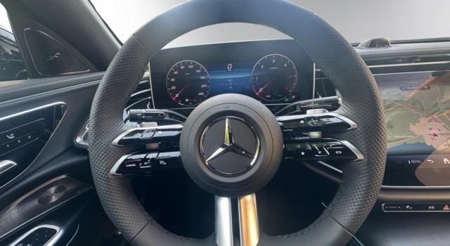 MERCEDES-BENZ E 220 d 4Matic 9G-Tronic