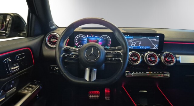 MERCEDES-BENZ GLB 250 4Matic 8G-Tronic