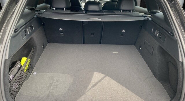 MERCEDES-BENZ GLC 300 4Matic 9G-Tronic