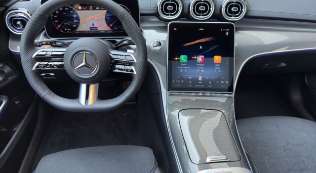 MERCEDES-BENZ C 220 d T 4 Matic