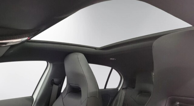 MERCEDES-BENZ A 220 4Matic 8G-DCT