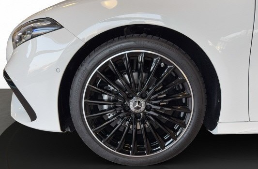 MERCEDES-BENZ A 200 Night Star 7G-DCT