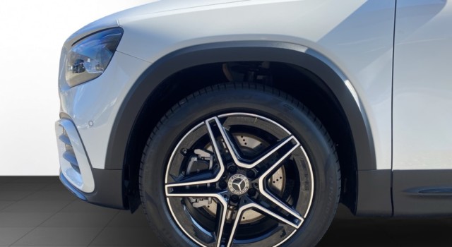 MERCEDES-BENZ GLB 250 4Matic 8G-Tronic