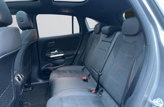 MERCEDES-BENZ EQA 250 AMG Line AMG Line