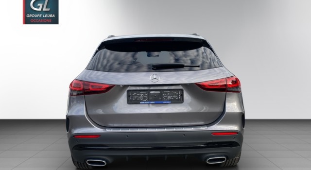 MERCEDES-BENZ GLA 220 d AMG Line 4Matic