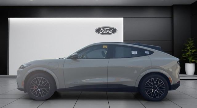 FORD MUSTANG MACH-E Premium AWD 91 kWh