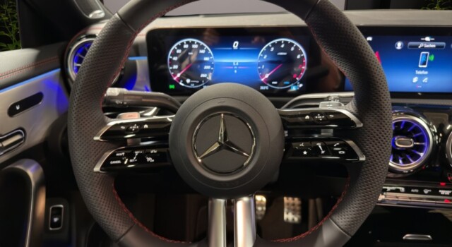 MERCEDES-BENZ CLA 250 4Matic 8G-DCT