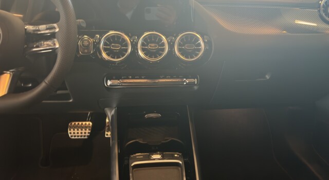 MERCEDES-BENZ GLA 220 4Matic 8G-DCT