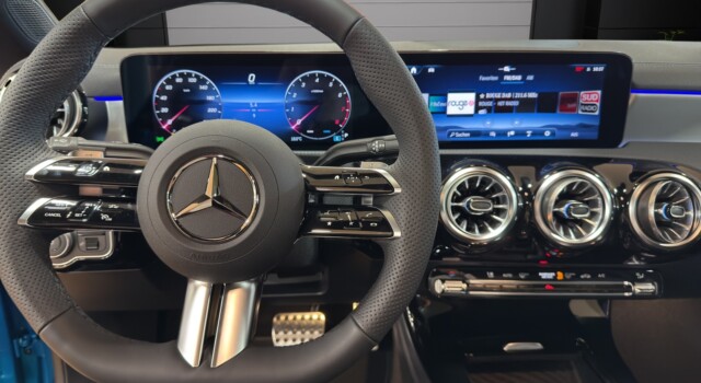 MERCEDES-BENZ CLA 250 4Matic 8G-DCT
