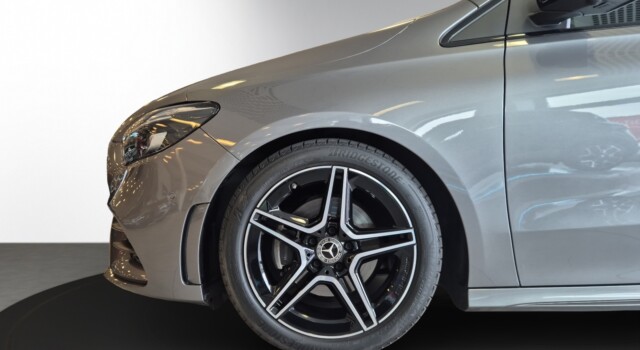 MERCEDES-BENZ B 200 4Matic AMG Line