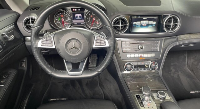 MERCEDES-BENZ SL 400 9G-Tronic