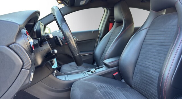 MERCEDES-BENZ A 250 Sport 7G-DCT
