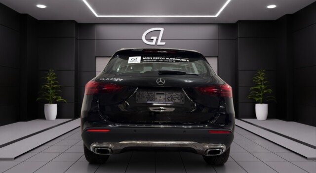 MERCEDES-BENZ GLA 250 e EQ Star 8G-DCT