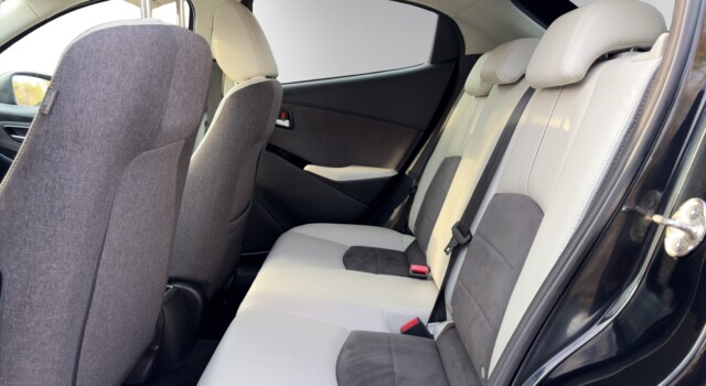 MAZDA 2 G 90 Revolution