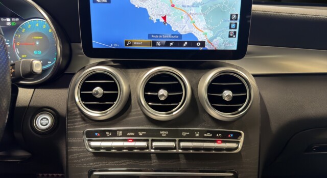 MERCEDES-BENZ GLC 300 GLC Coupé 300 e AMG Line Plus 9G-Tronic