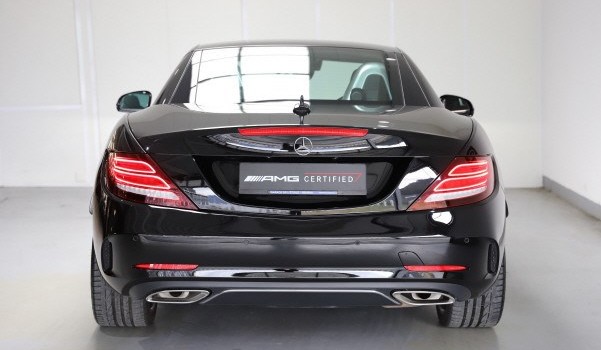 MERCEDES-BENZ SLC 200 AMG Line