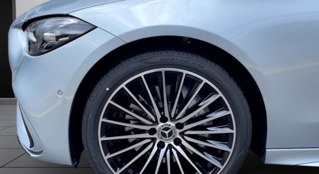 MERCEDES-BENZ C 220 d T 4 Matic Swiss Star