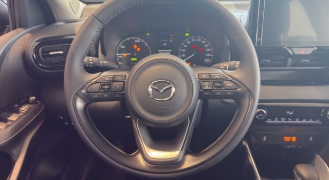 MAZDA 2 Hybrid Exclusive-line