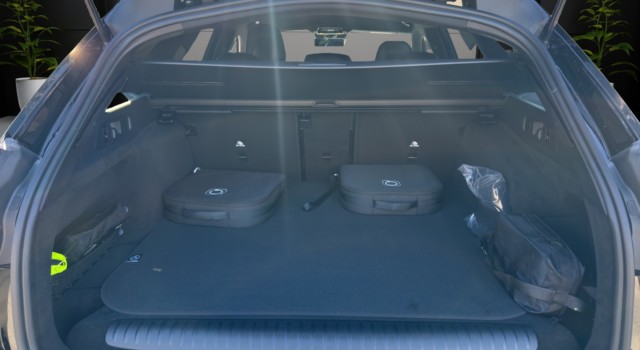 MERCEDES-BENZ E 300 de T 4Matic 9G-Tronic