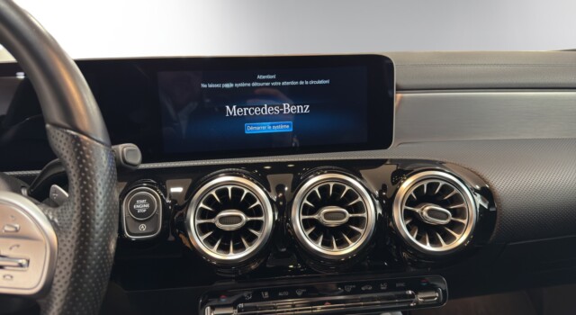 MERCEDES-BENZ A 220 AMG Line 7G-DCT 4Matic