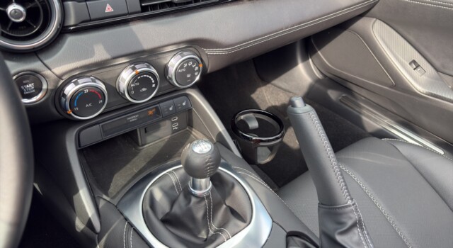 MAZDA MX-5 S-G 184 Exclus-line