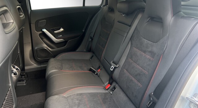 MERCEDES-BENZ A 250 4Matic 8G-DCT