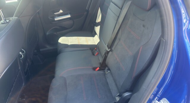 MERCEDES-BENZ GLA 200 7G-DCT