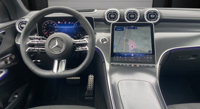 MERCEDES-BENZ GLC 300 e 4Matic 9G-Tronic