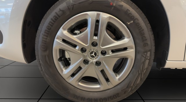 MERCEDES-BENZ CITAN 113 Pro Lang Aut.