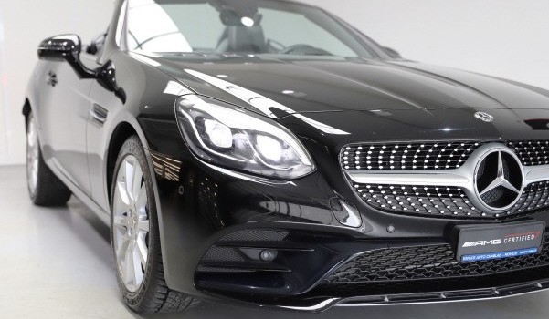 MERCEDES-BENZ SLC 200 AMG Line