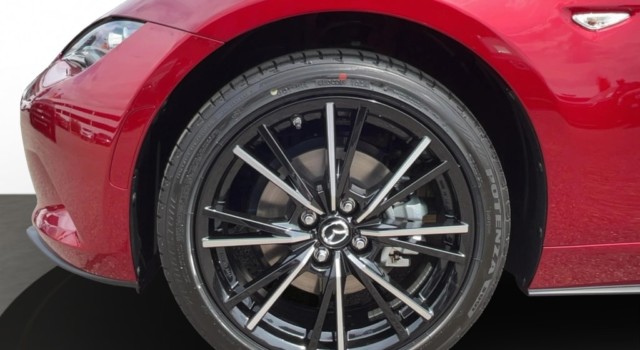 MAZDA MX-5 Skyactiv-G 184 Exclusive-line