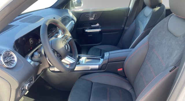 MERCEDES-BENZ GLB 250 4Matic 8G-Tronic