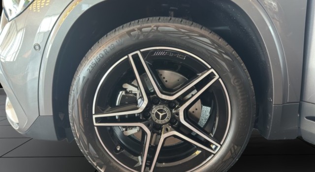 MERCEDES-BENZ GLA 250 e EQ Star 8G-DCT