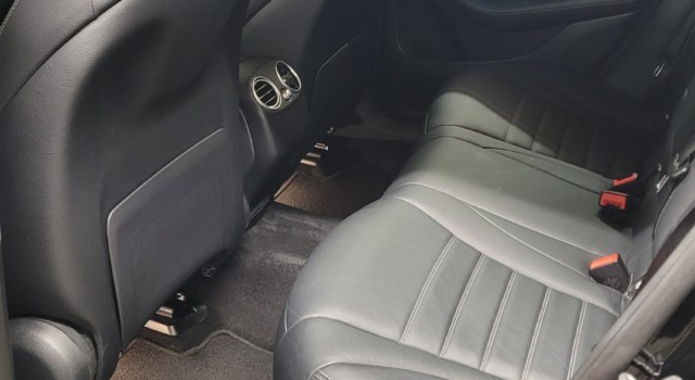 MERCEDES-BENZ GLC 220 d AMG Line 4Matic 9G-Tronic