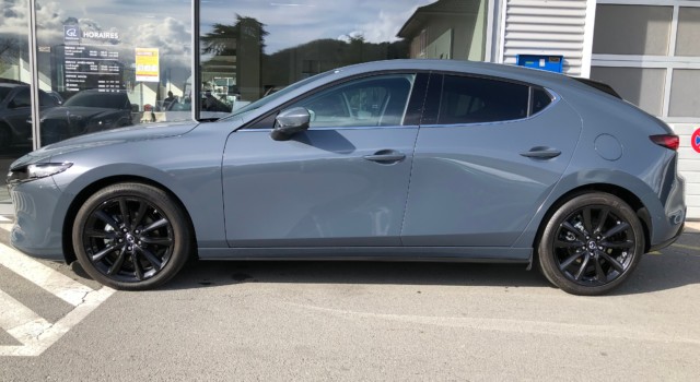 MAZDA 3 Hatchback SKYACTIV-G M Hybrid 140 Homura Automat