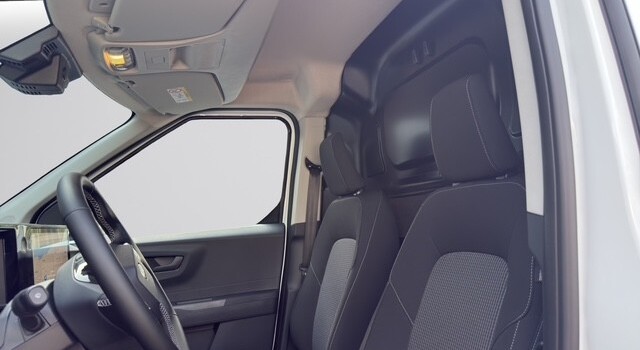FORD  E-TRANSIT COURIER 136ch BEV