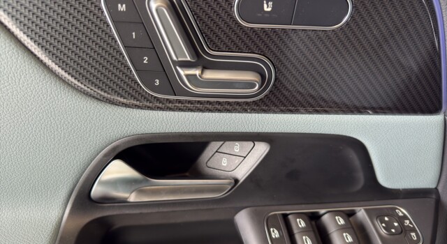 MERCEDES-BENZ GLA 220 4Matic 8G-DCT