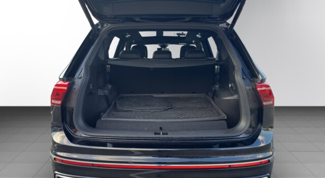 VW TIGUAN Allsp2.0 R-Line 4M