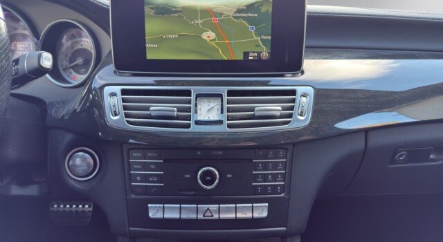 MERCEDES-BENZ CLS 500 4Matic