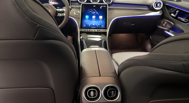 MERCEDES-BENZ C 300 e 4 Matic EQ Hybrid