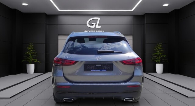 MERCEDES-BENZ GLA 250 4Matic 8G-DCT Swiss Star